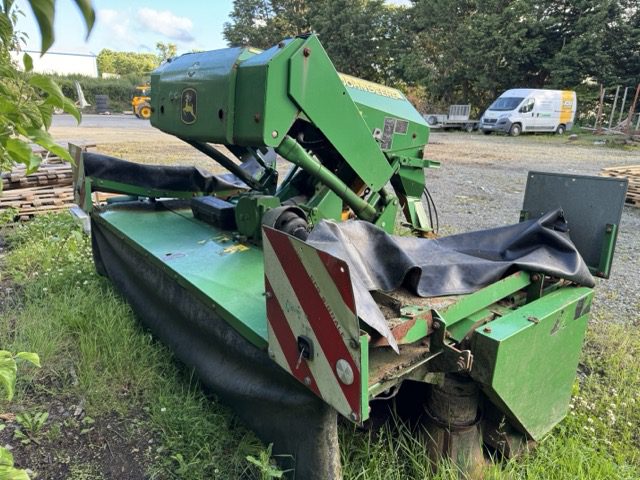 John Deere 131