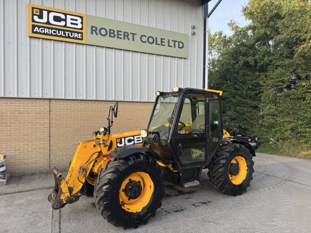 JCB 526-56